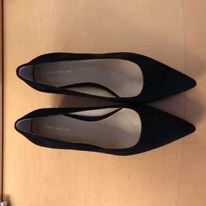 Ann Taylor heels (never worn)